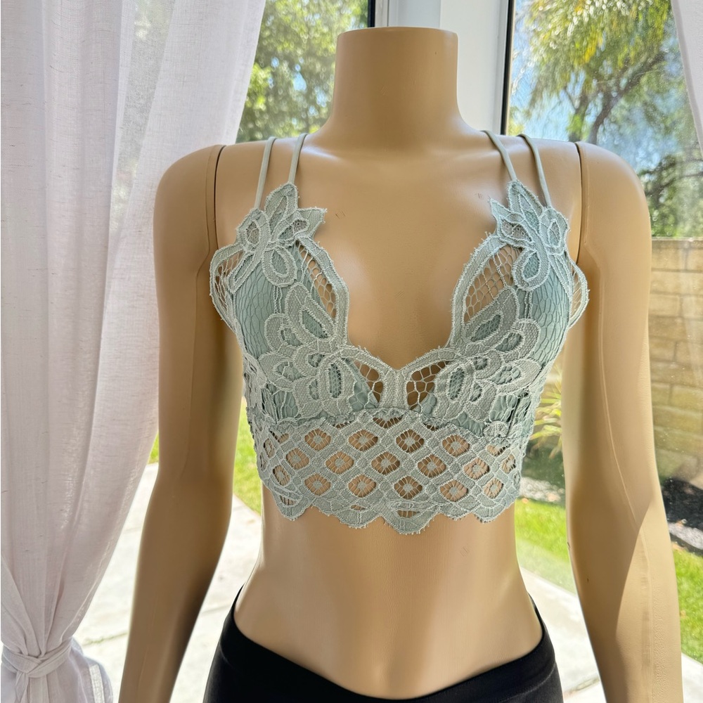 Green Sage Floral Lace Strappy Bralette Wide Scalloped Hem Size S Small
